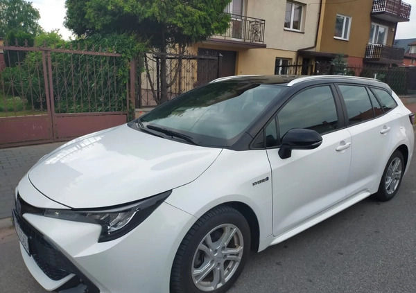 Toyota Corolla cena 91500 przebieg: 32600, rok produkcji 2020 z Tłuszcz małe 436